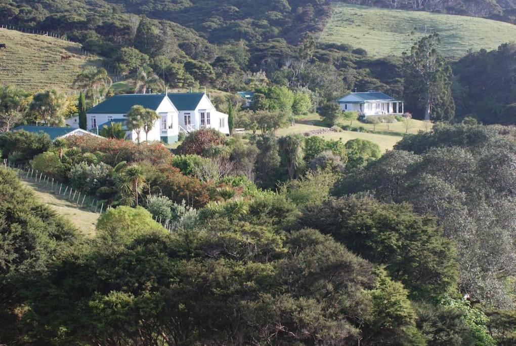 Glenfern Sanctuary Villa Okiwi Buitenkant foto